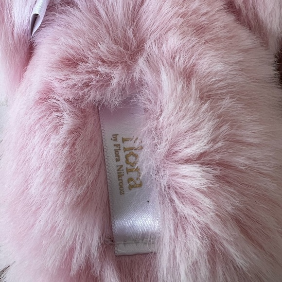 Nwt Flora by Flora Nikrooz cross band faux fur fluffy slippers in multiple sizes - Picture 3 of 8